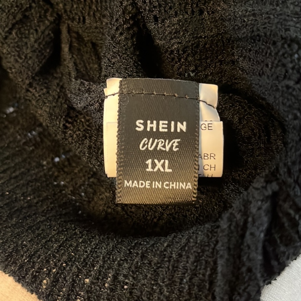 SHEIN Curve Cropped Sweater - Picture 5 of 6
